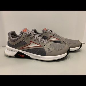 Reebox men’s advanced training sneakers
